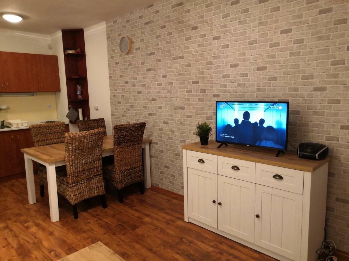 Apartman S Terasou Oscadnica Exteriér fotografie